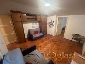 Trosoban stan na Keju